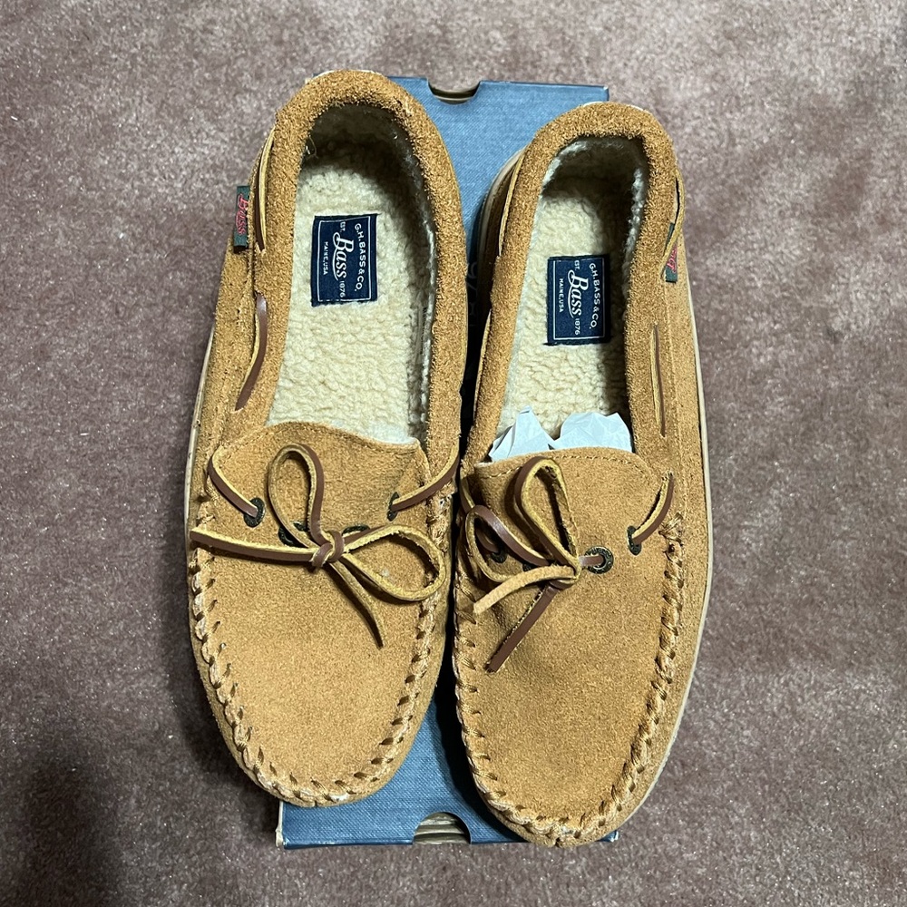 GH Bass & Co Oxford Slippers